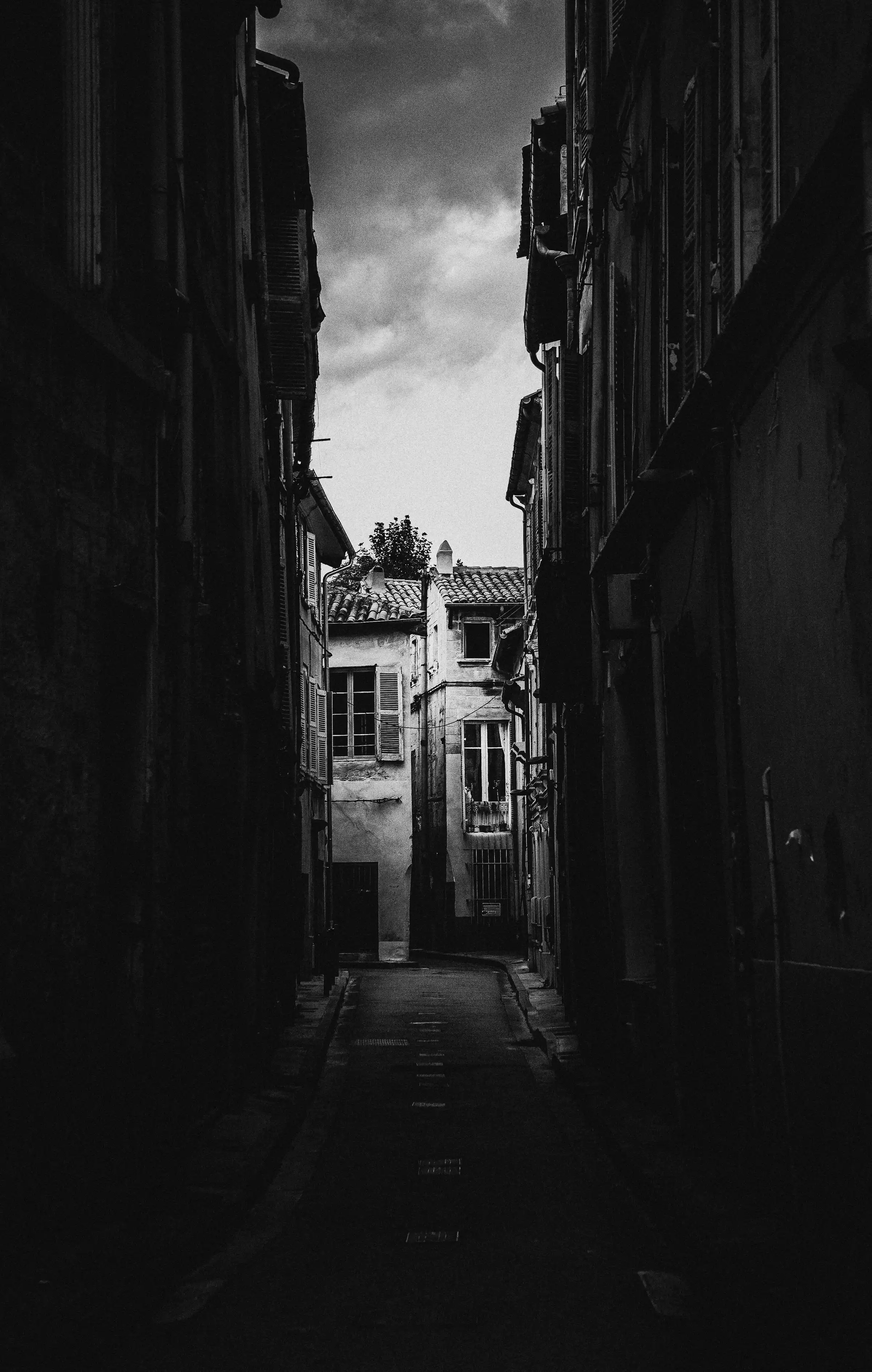 L'urbain oublié — photographie urbaine noir et blanc, France